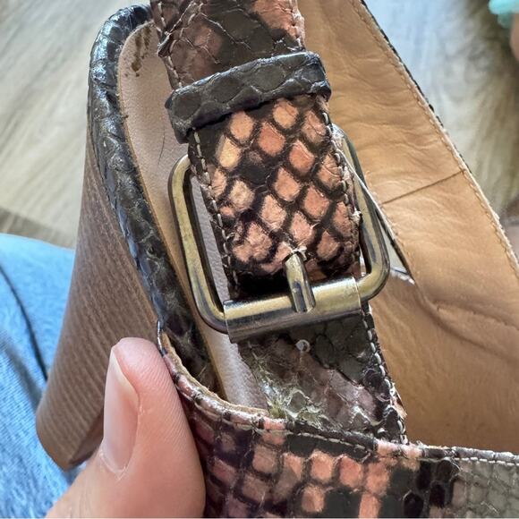 SJP Sarah Jessica Parker Pink Grey Snake Print Leather Heels Women 7 Fall Bootie - Picture 3 of 8